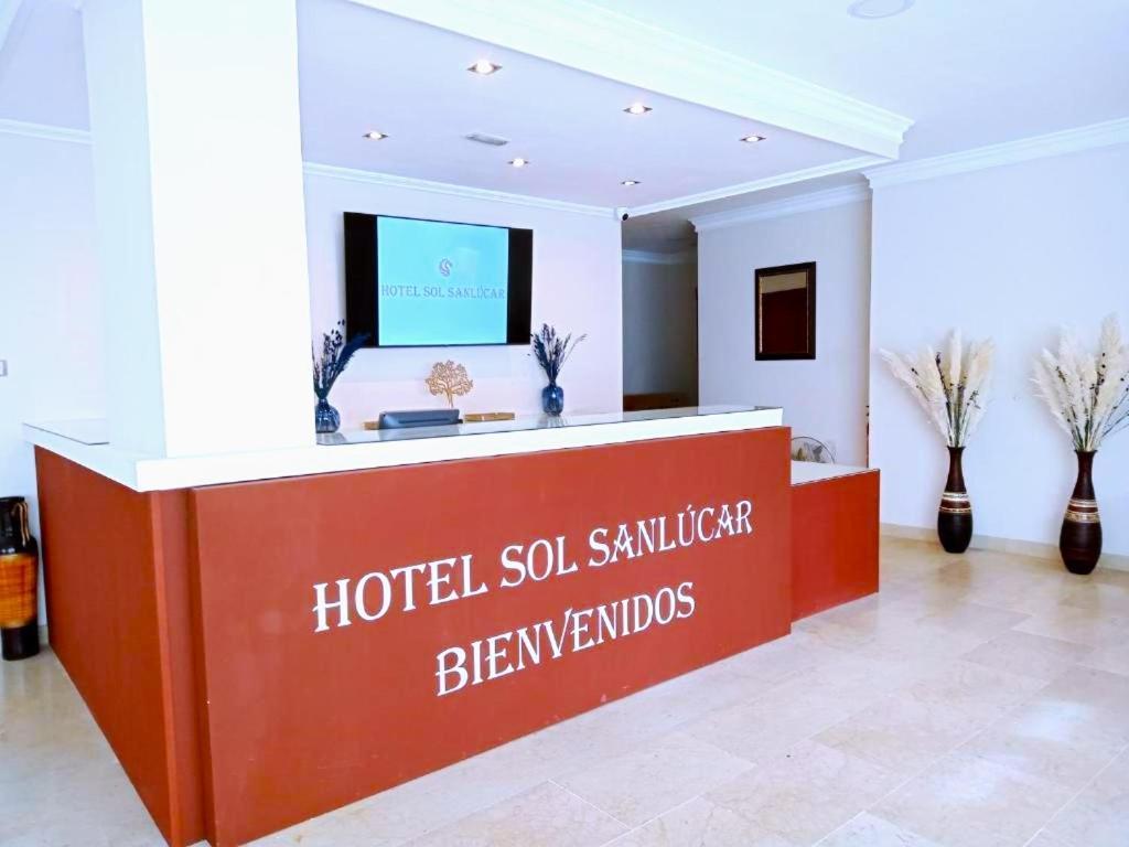 Hotel Sol Sanlucar Sanlucar la Mayor Exterior photo